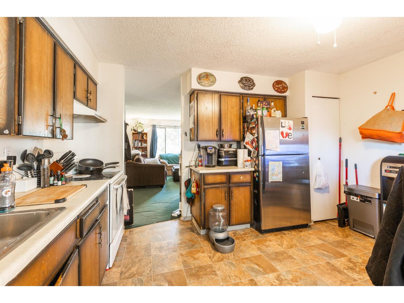 2637 Wildwood Court, Langley, British Columbia  V2Y 1E8 - Photo 8 - R3087412