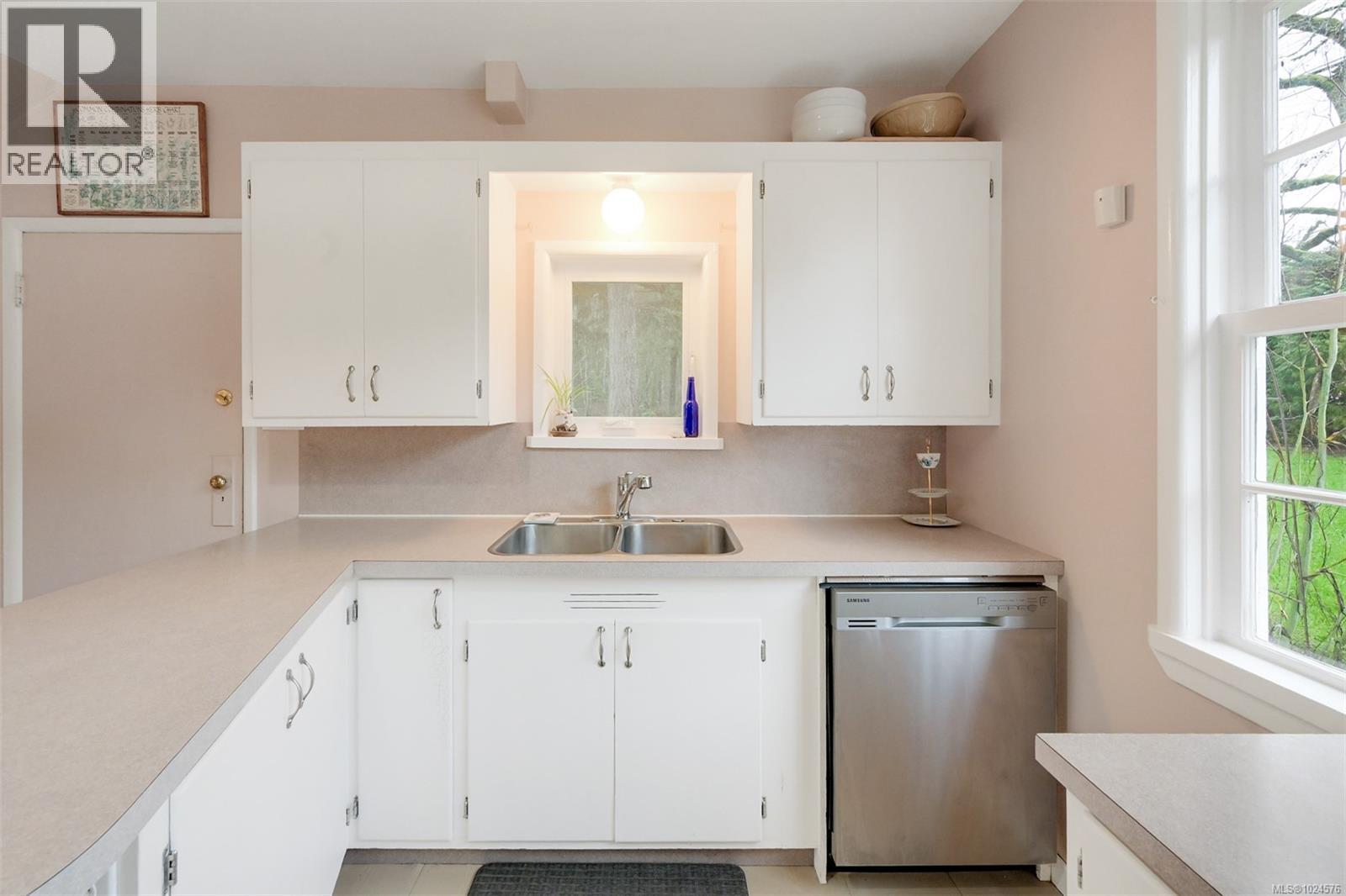 2035 Herd Rd, Duncan, British Columbia  V9L 5W3 - Photo 30 - 1024576