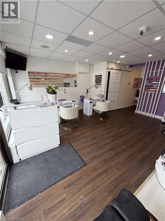 239 Brant Avenue Unit# Main, Brantford, Ontario  N3T 3J4 - Photo 3 - 40803058