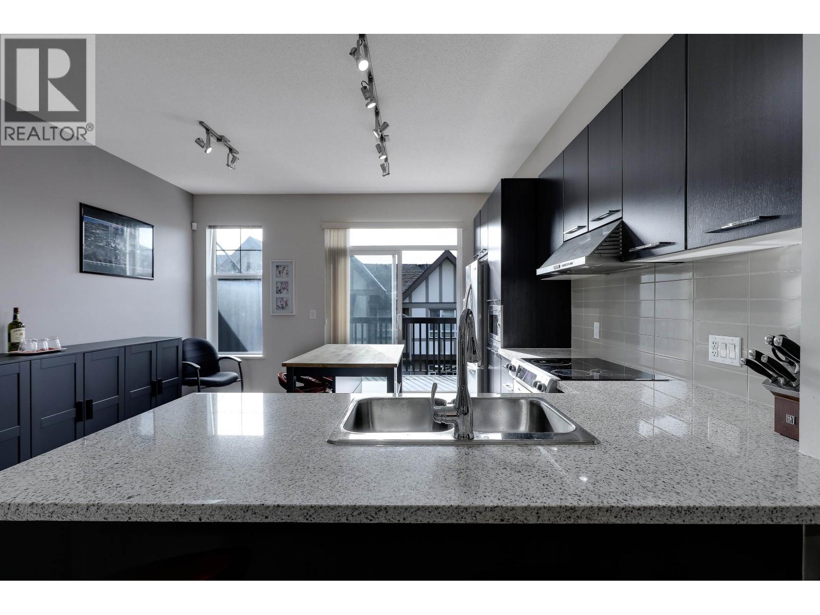 57 1338 Hames Crescent, Coquitlam, British Columbia  V3E 0J2 - Photo 11 - R3087238