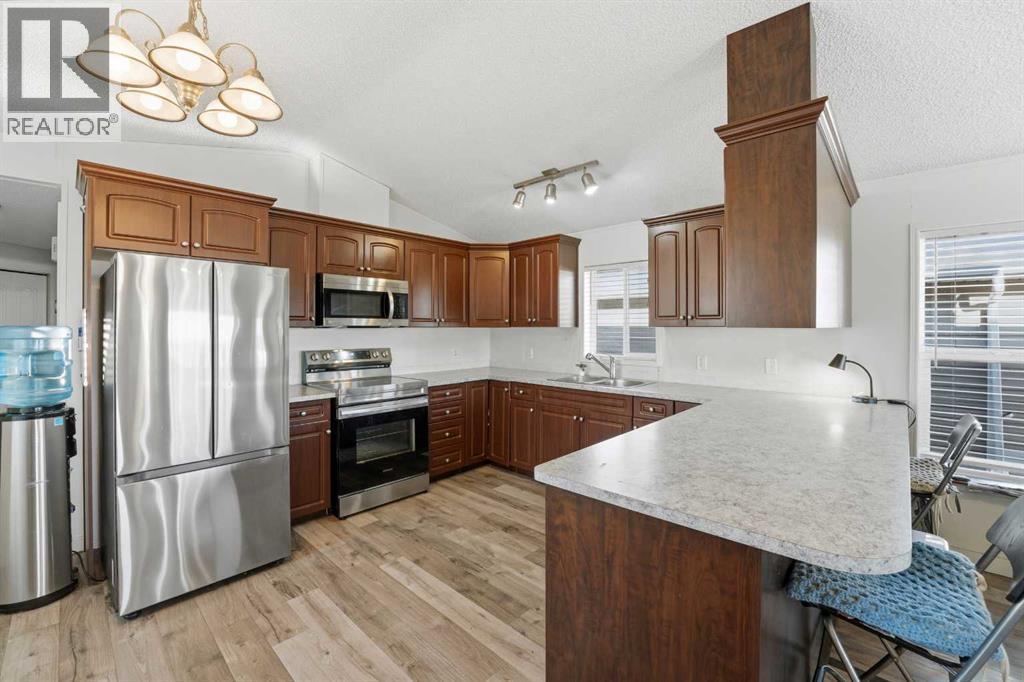 106 Bayshore Drive, Sylvan Lake, Alberta  T4S 0A7 - Photo 7 - A2284698