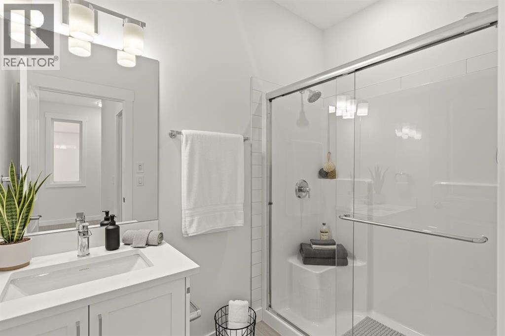 60 Creekstone Grove Sw, Calgary, Alberta  T2x 4X8 - Photo 17 - A2282171