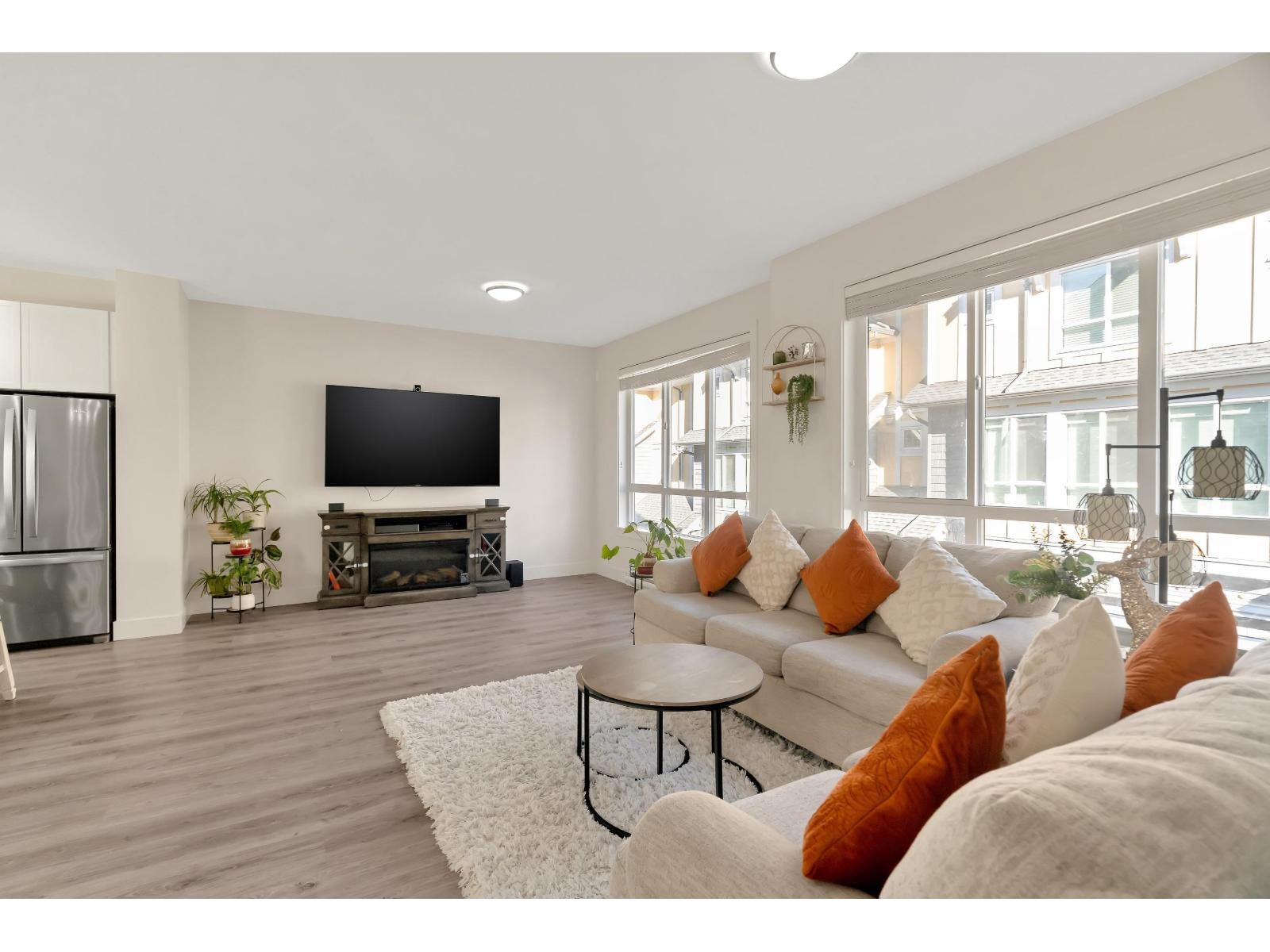 60 9688 162a Street, Surrey, British Columbia  V4N 2E7 - Photo 3 - R3086881