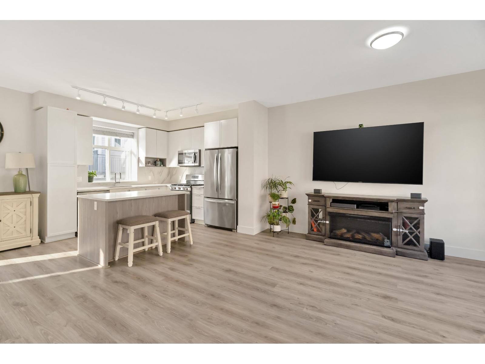 60 9688 162a Street, Surrey, British Columbia  V4N 2E7 - Photo 4 - R3086881