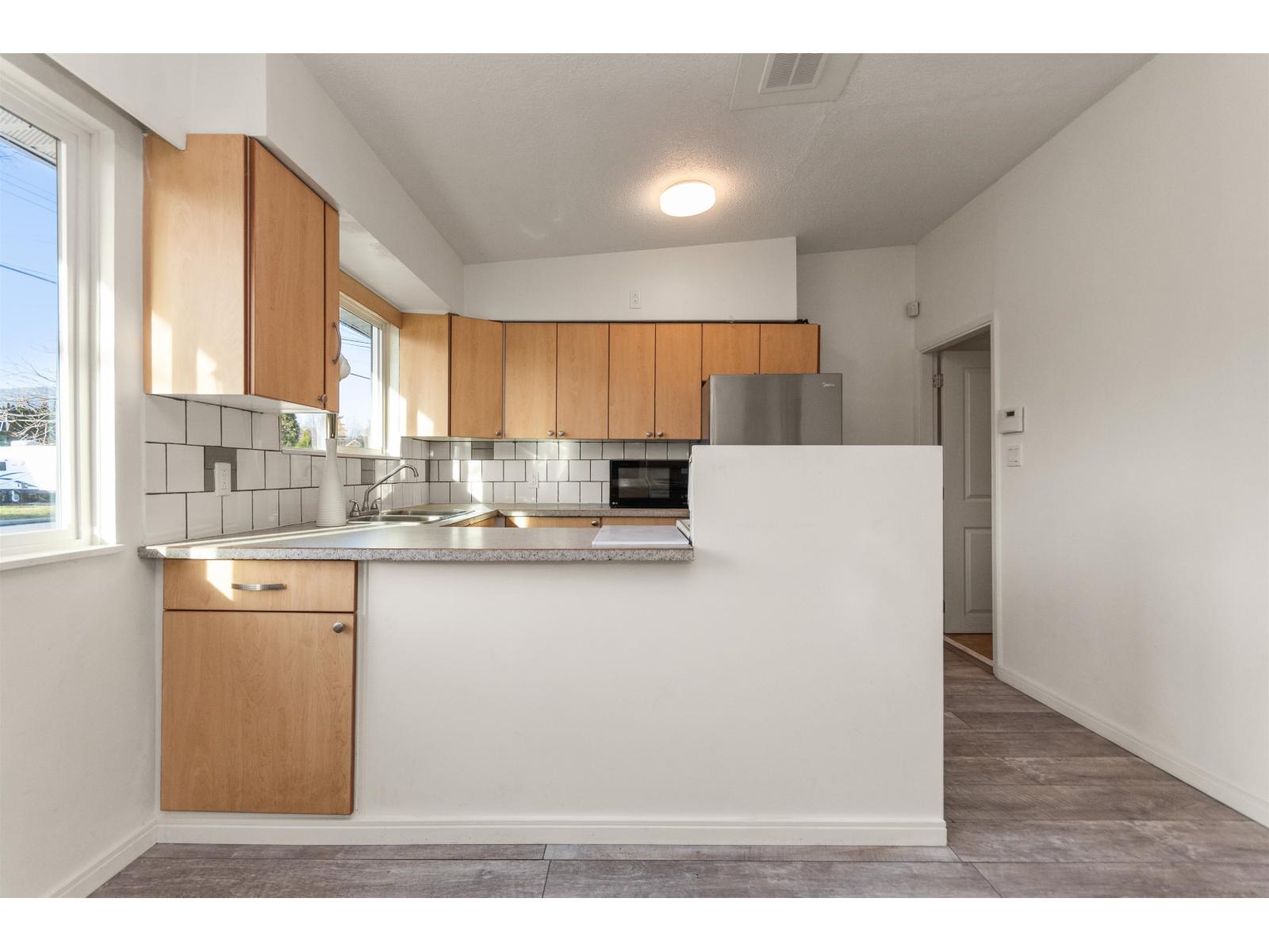 9410 Corbould Street, Chilliwack Proper West, Chilliwack, British Columbia  V2P 3Z9 - Photo 6 - R3087138