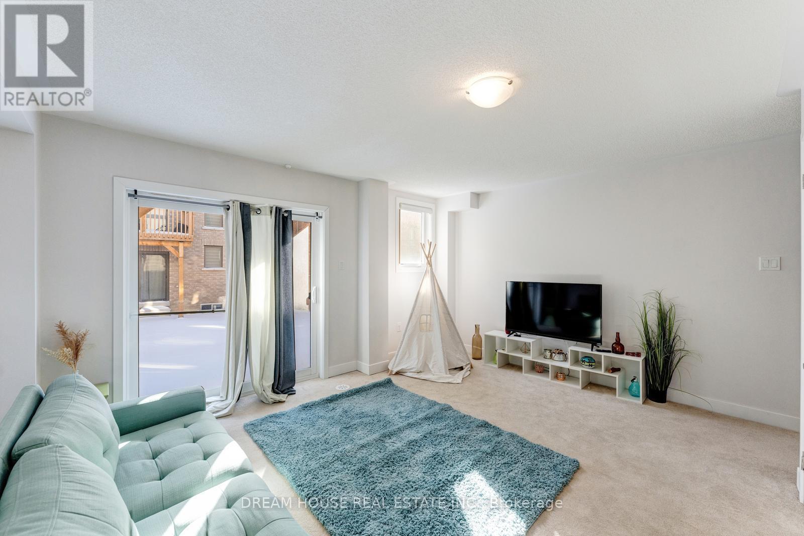 108 - 71 Donald Fleming Way, Whitby, Ontario  L1R 0N8 - Photo 32 - E12769058