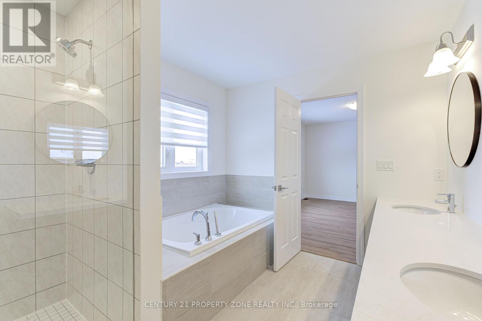 28 Autumn Oak Court, Caledon, Ontario  L7E 1X6 - Photo 32 - W12769080