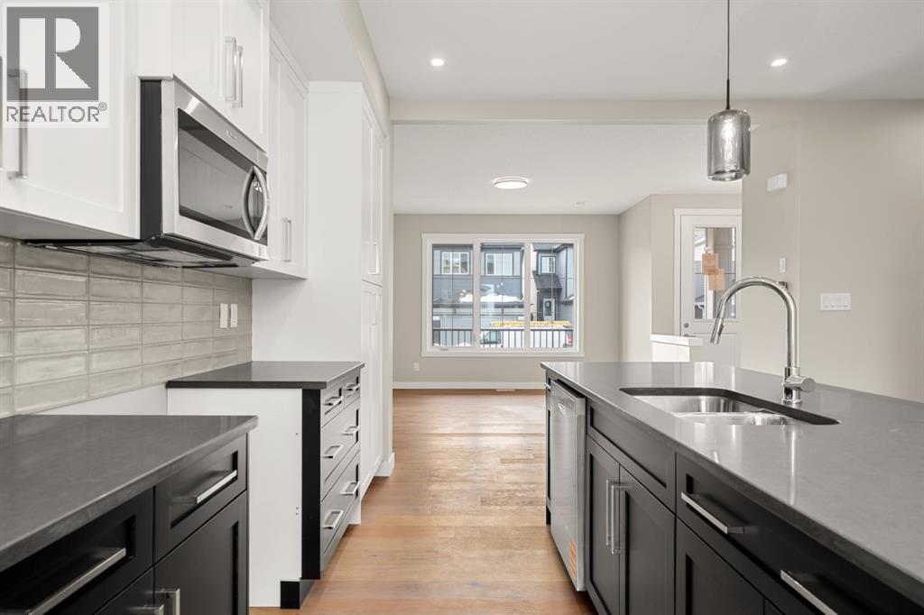 122 Sora Gardens Se, Calgary, Alberta  T3S 0V3 - Photo 4 - A2283234