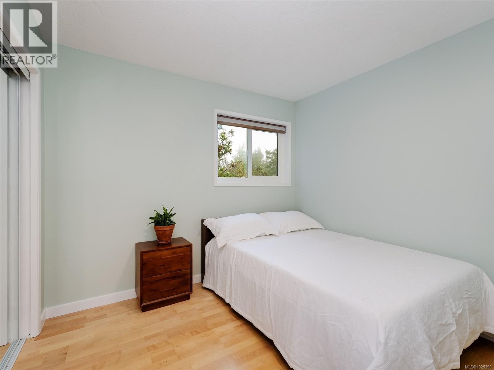 275 Moss Hill Pl, Metchosin, British Columbia  V9C 3Z2 - Photo 11 - 1025390