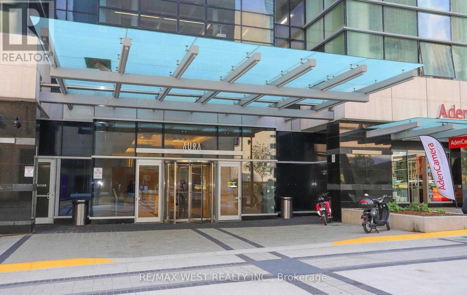 7201 - 388 Yonge Street, Toronto, Ontario  M5B 0A4 - Photo 4 - C12763040