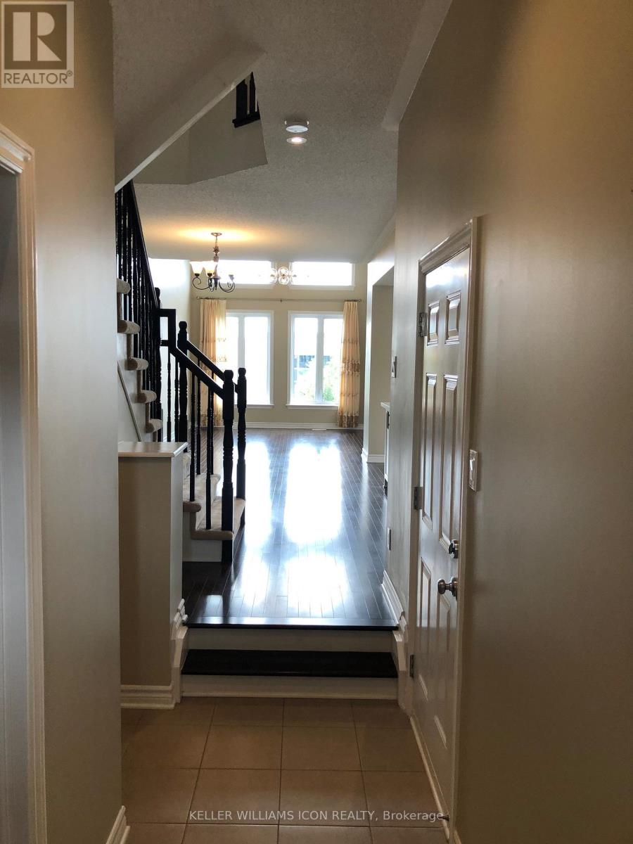 571 Remnor Avenue, Ottawa, Ontario  K2T 0A5 - Photo 4 - X12764588