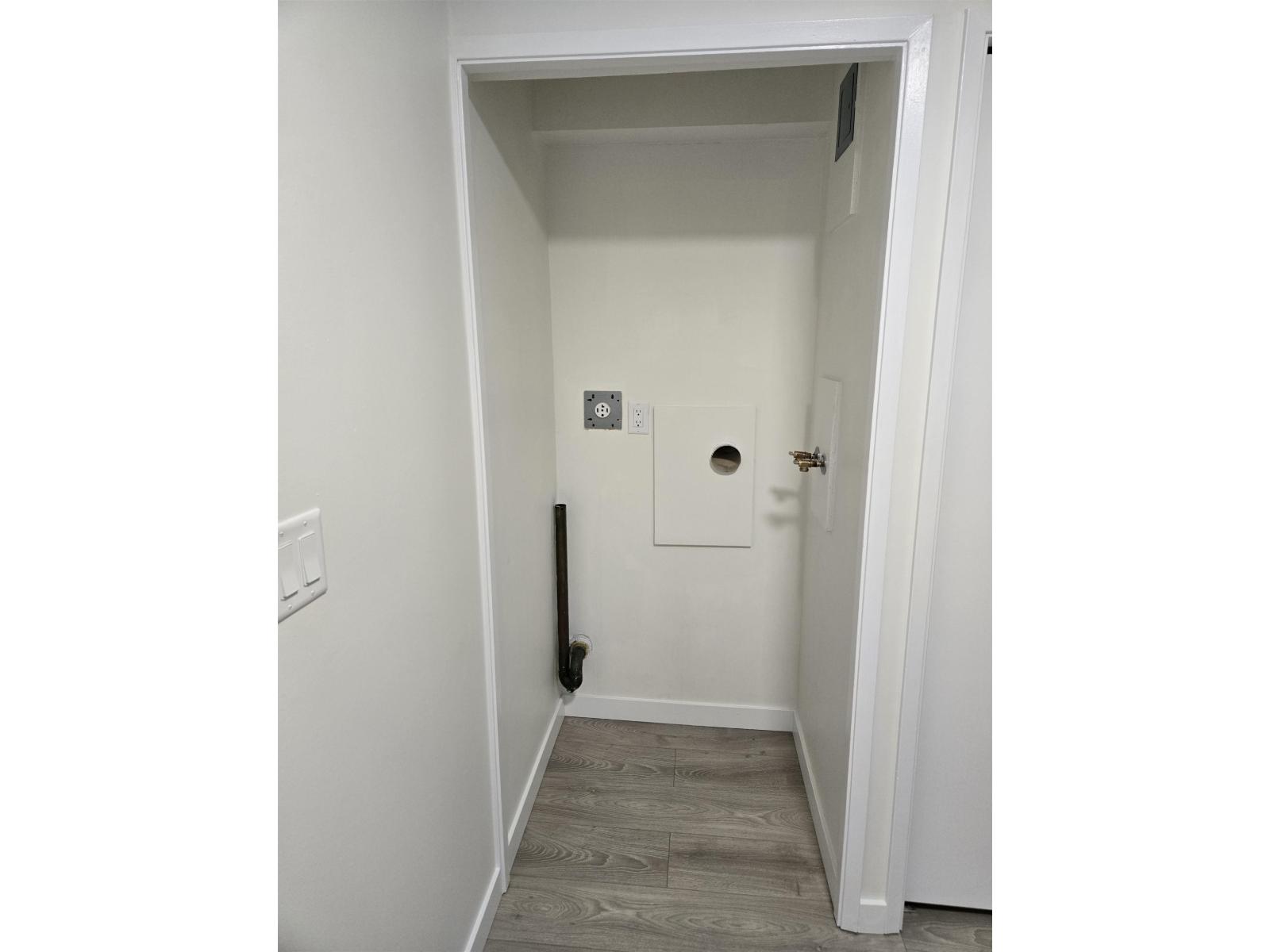 404 1437 Foster Street, White Rock, British Columbia  V4B 3X6 - Photo 12 - R3084220