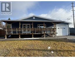 30 Aspendale DR W, Marathon, Ontario