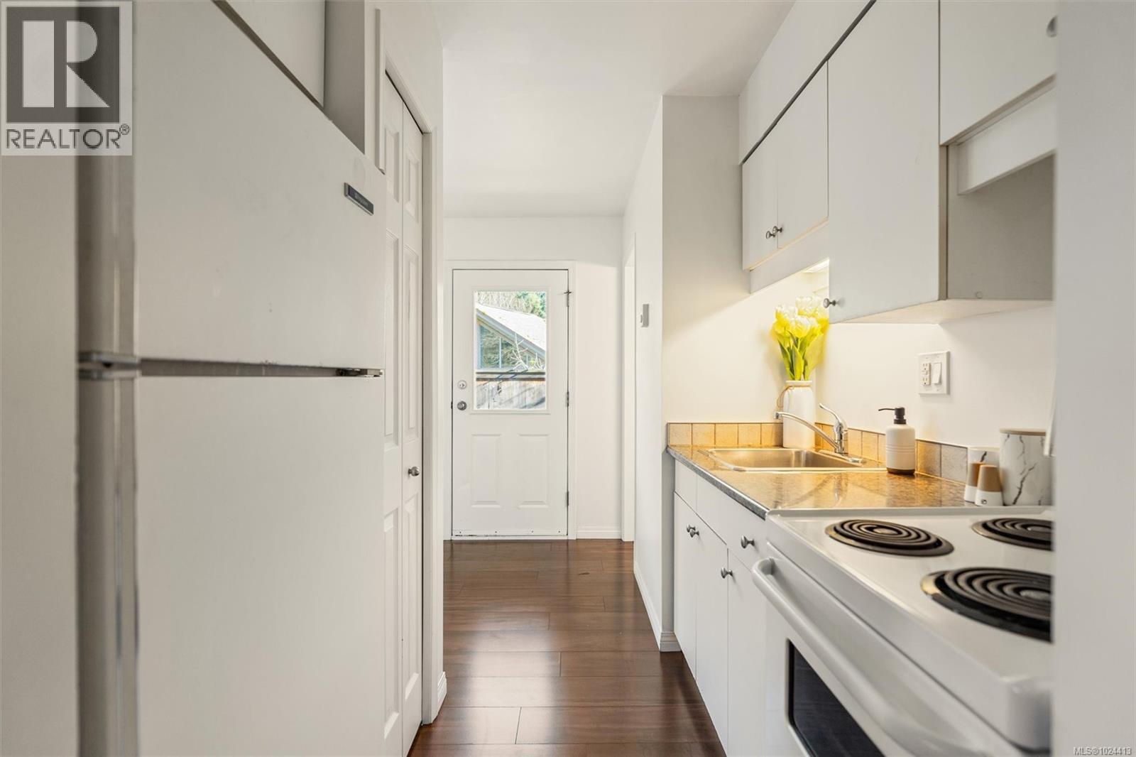 928 Rowils Cres, Langford, British Columbia  V9B 2M7 - Photo 33 - 1024413