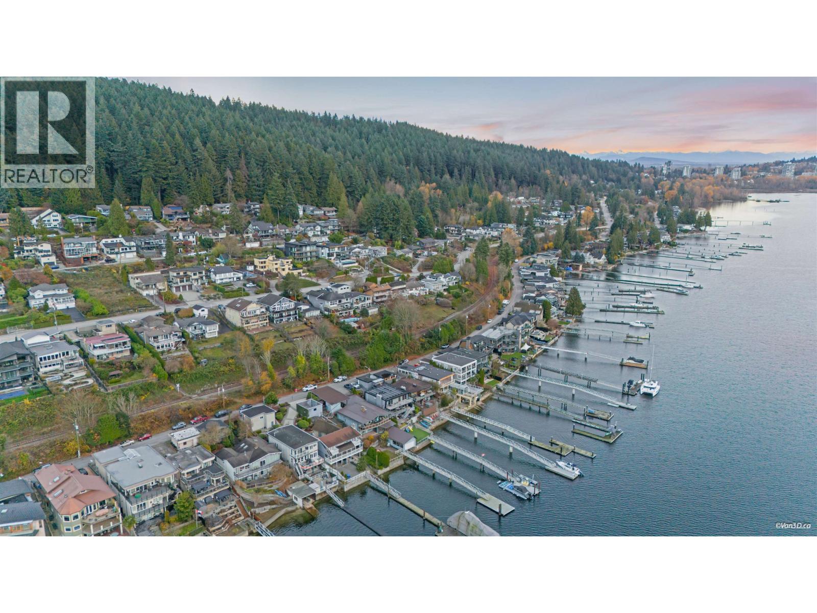 3 Crawford Bay, Port Moody, British Columbia  V3H 3N3 - Photo 35 - R3069231