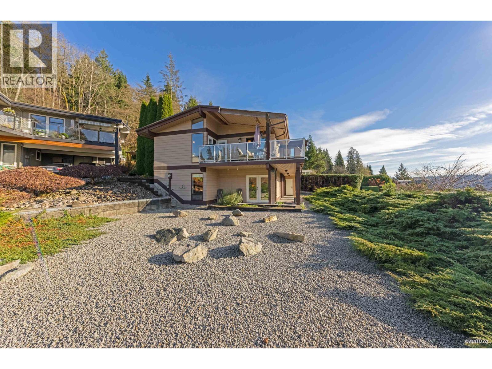 3 Crawford Bay, Port Moody, British Columbia  V3H 3N3 - Photo 30 - R3069231