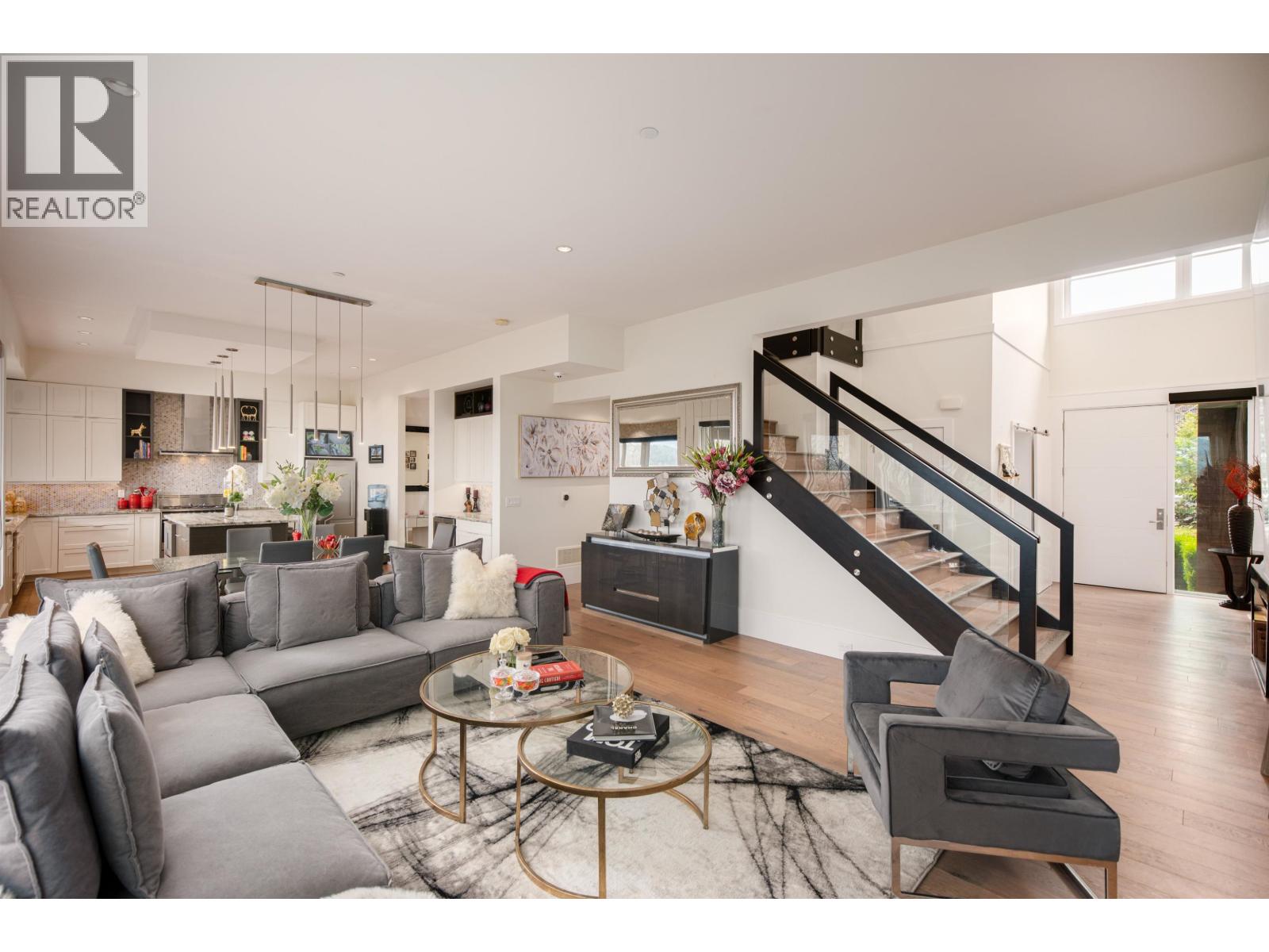 13665 Mckercher Drive, Maple Ridge, British Columbia  V4R 0E1 - Photo 3 - R3087295