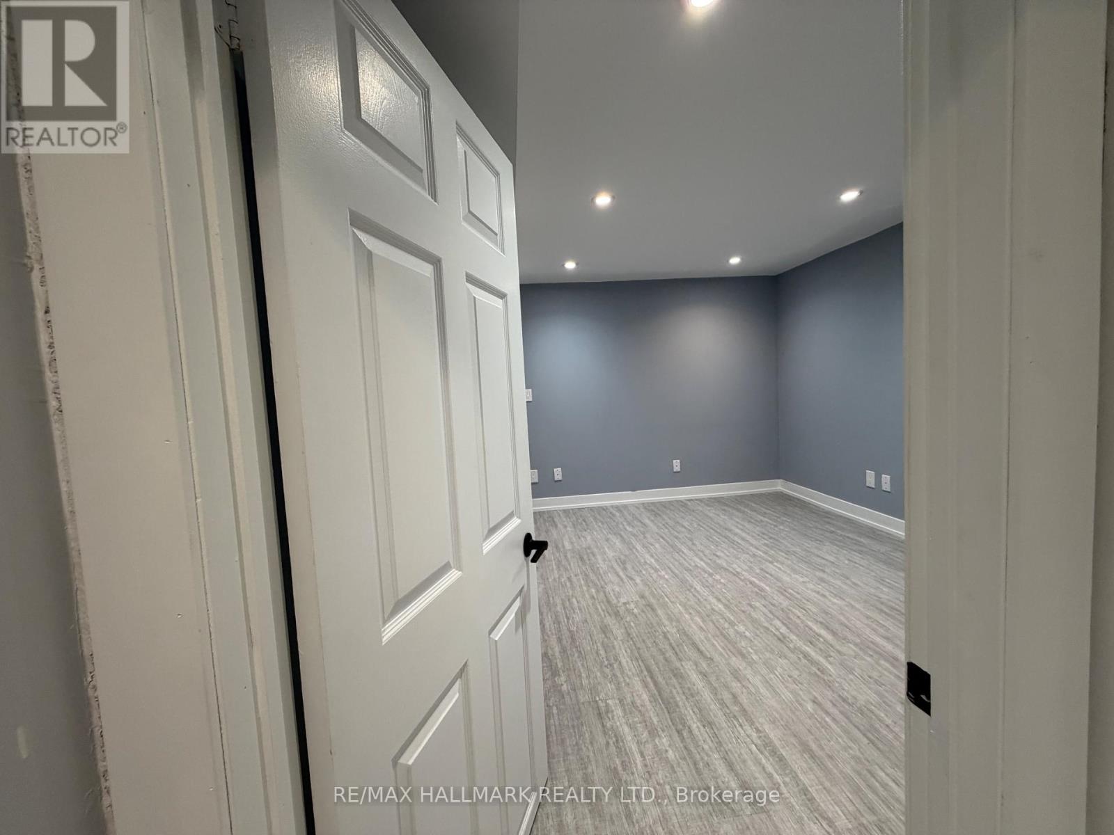 1211 Bridge Gate (Basement) Crescent, Pickering, Ontario  L1X 1A3 - Photo 15 - E12769090