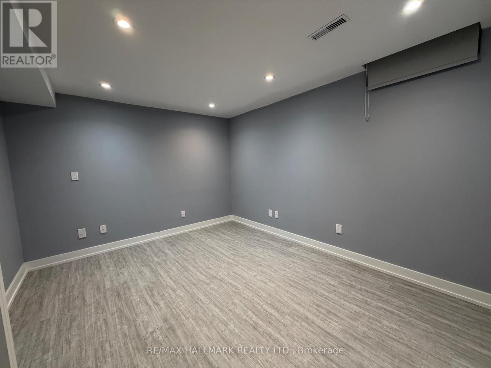 1211 Bridge Gate (Basement) Crescent, Pickering, Ontario  L1X 1A3 - Photo 16 - E12769090