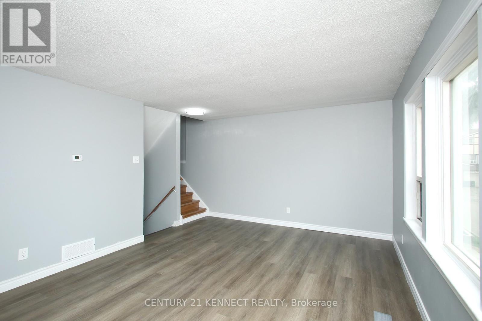 101 - 126 Dusay Place W, Toronto, Ontario  M1W 2N2 - Photo 11 - E12769132