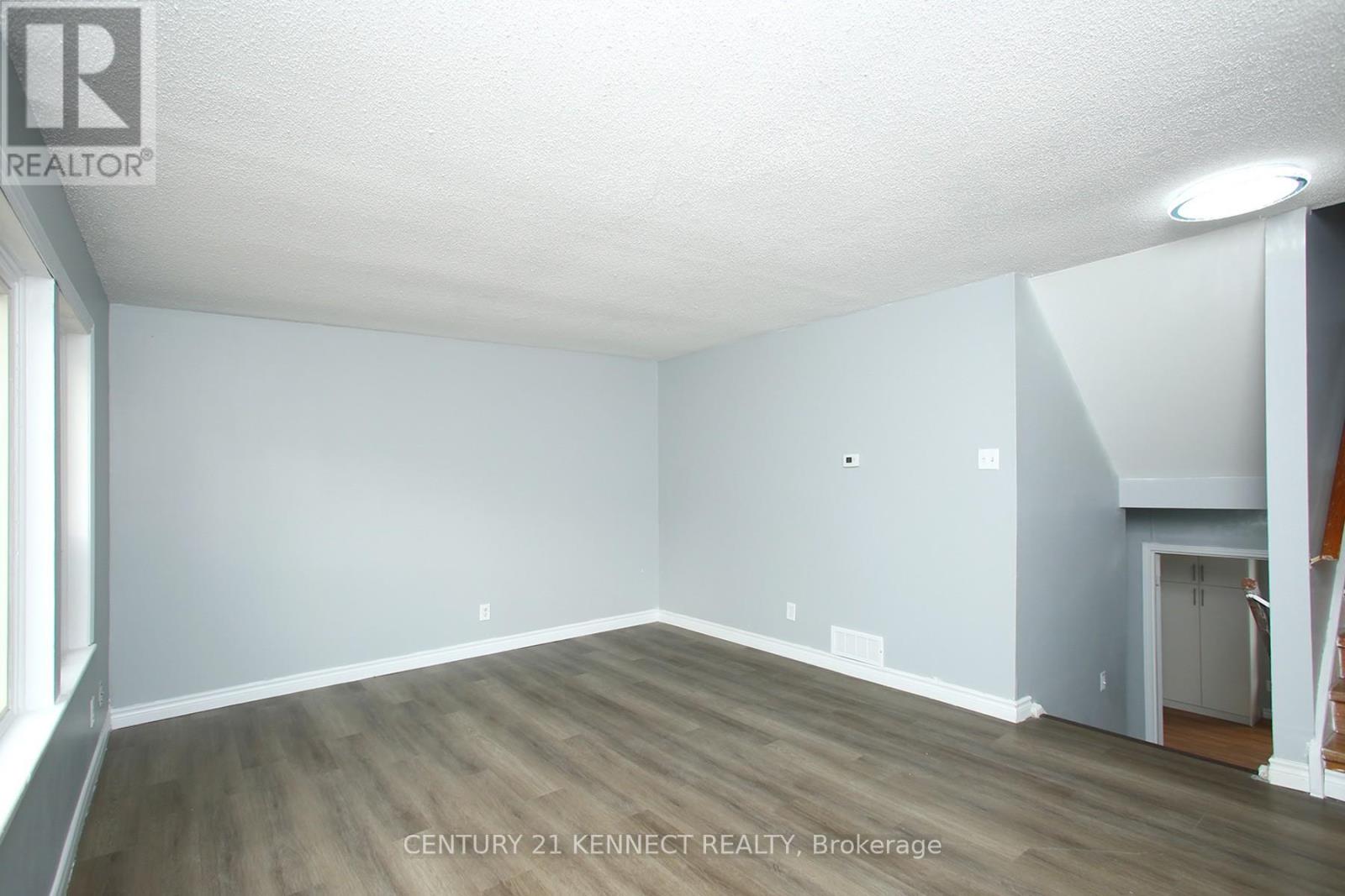 101 - 126 Dusay Place W, Toronto, Ontario  M1W 2N2 - Photo 12 - E12769132