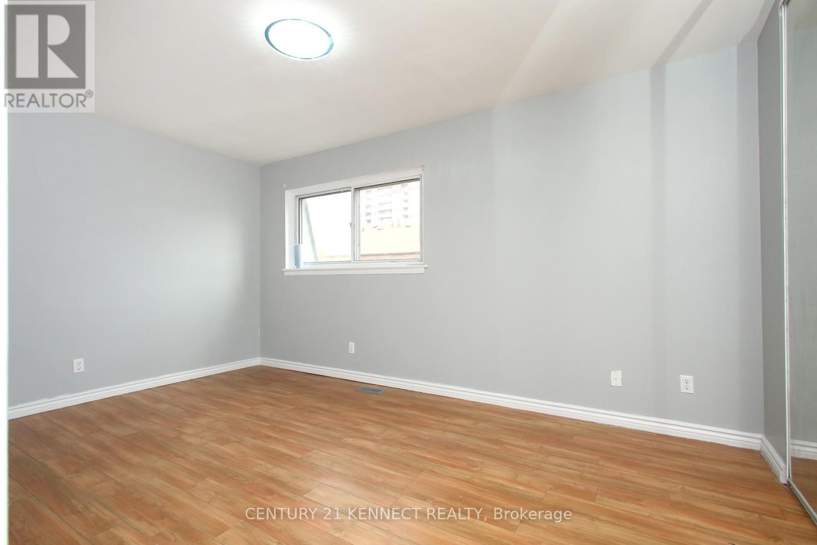 101 - 126 Dusay Place W, Toronto, Ontario  M1W 2N2 - Photo 18 - E12769132