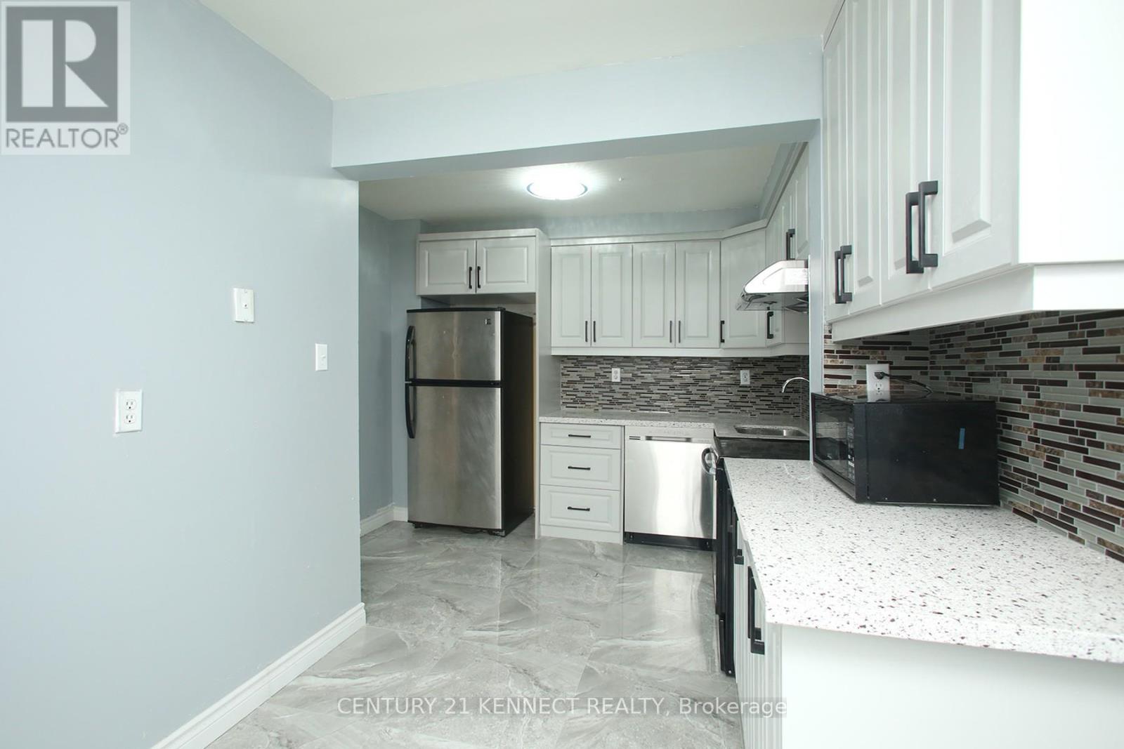 101 - 126 Dusay Place W, Toronto, Ontario  M1W 2N2 - Photo 8 - E12769132