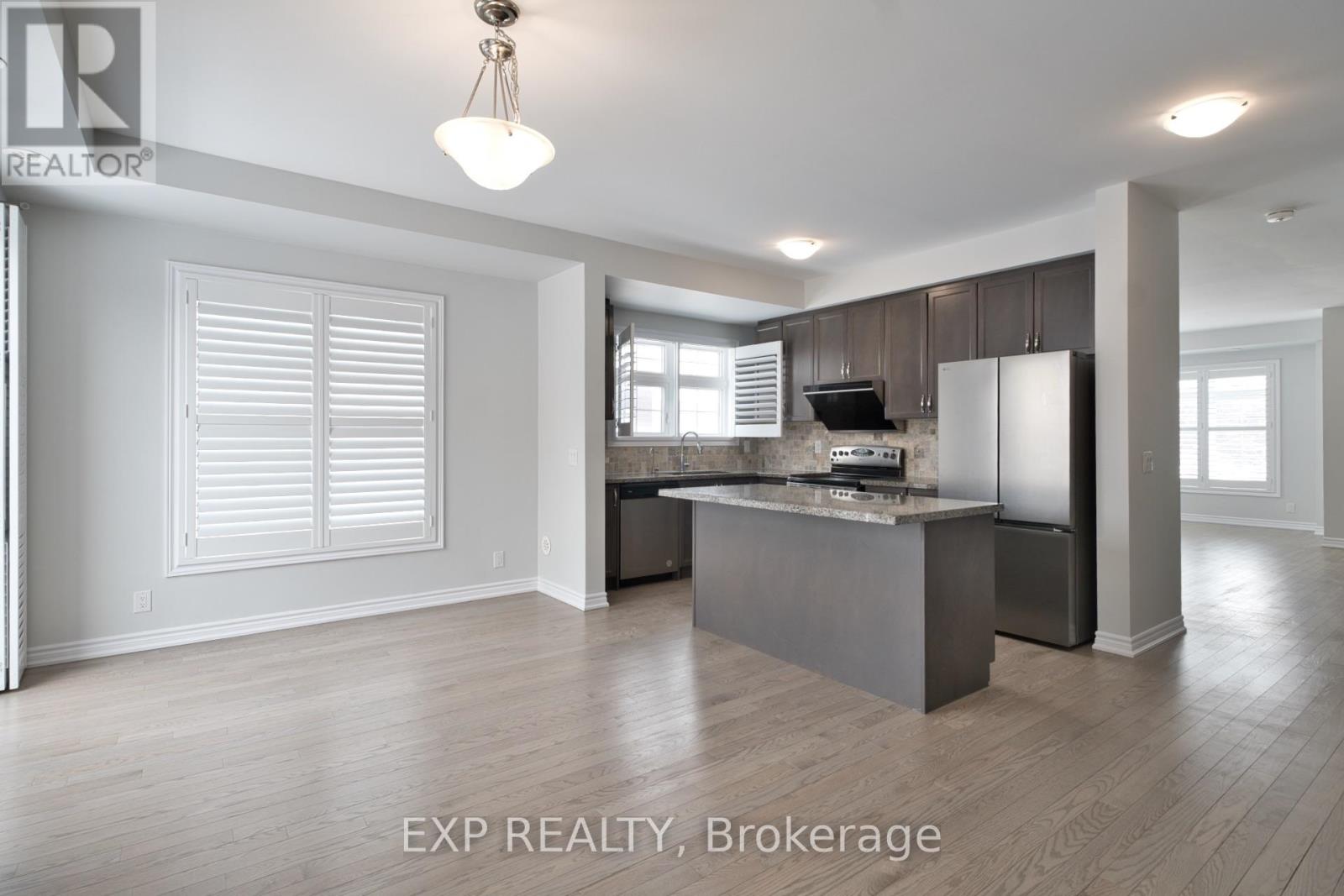 64 Guardhouse Crescent, Markham, Ontario  L6C 3J8 - Photo 17 - N12769088