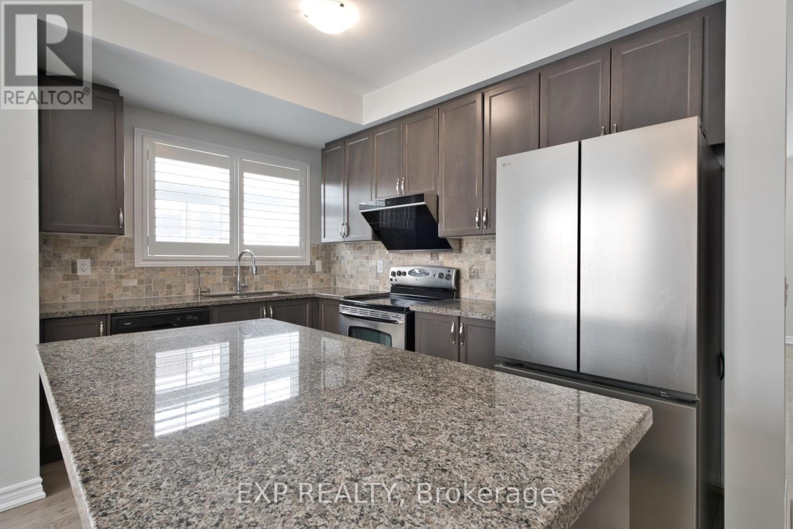 64 Guardhouse Crescent, Markham, Ontario  L6C 3J8 - Photo 18 - N12769088