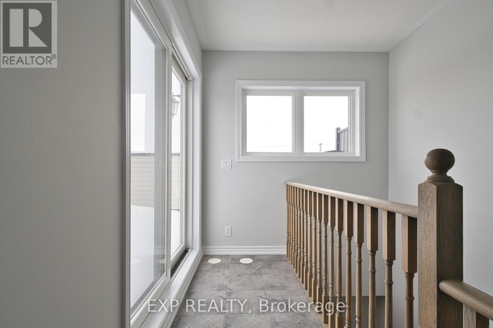 64 Guardhouse Crescent, Markham, Ontario  L6C 3J8 - Photo 31 - N12769088