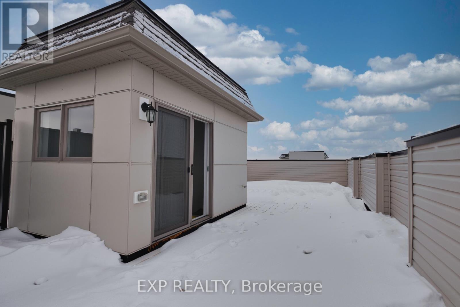 64 Guardhouse Crescent, Markham, Ontario  L6C 3J8 - Photo 32 - N12769088