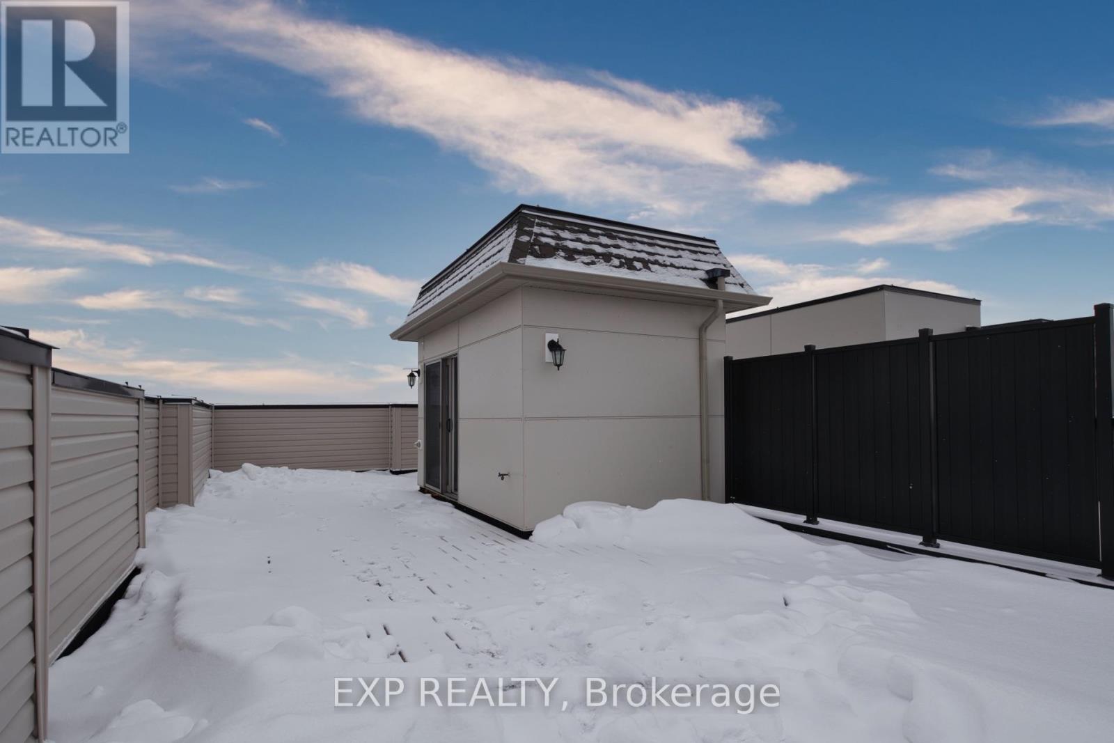 64 Guardhouse Crescent, Markham, Ontario  L6C 3J8 - Photo 33 - N12769088