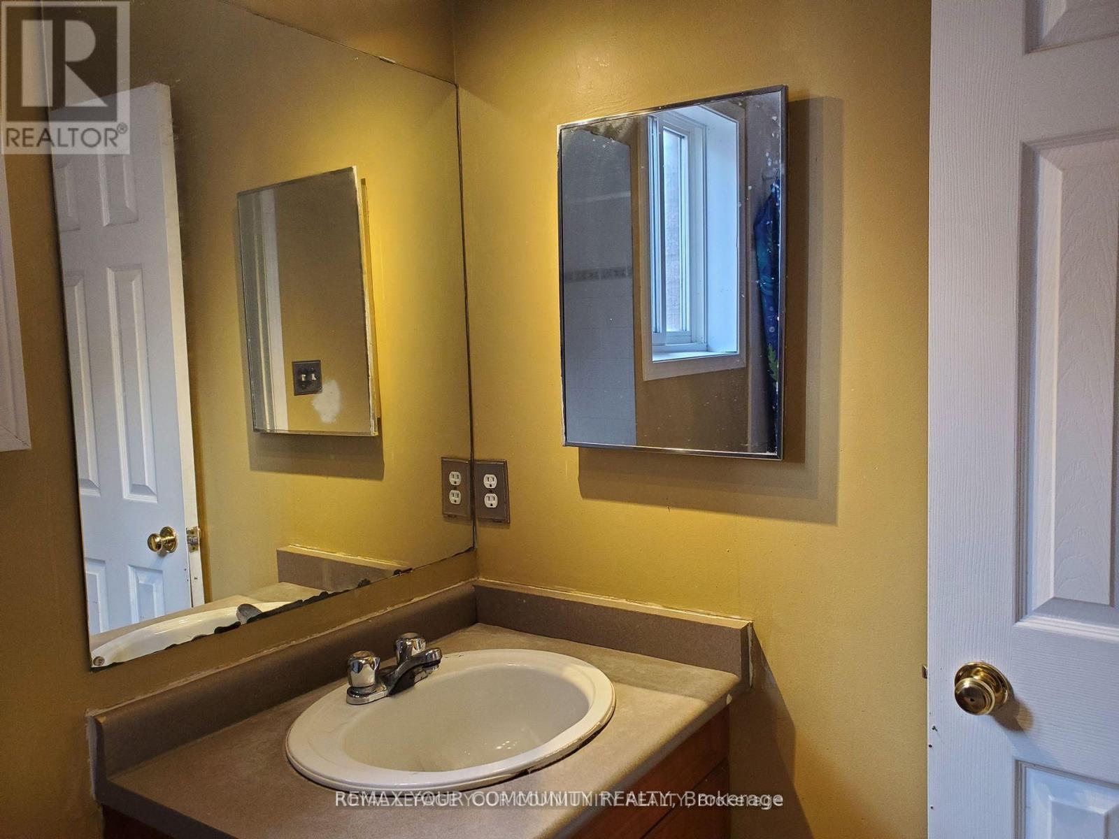 156 Loon Avenue, Barrie, Ontario  L4N 8X2 - Photo 15 - S12769146