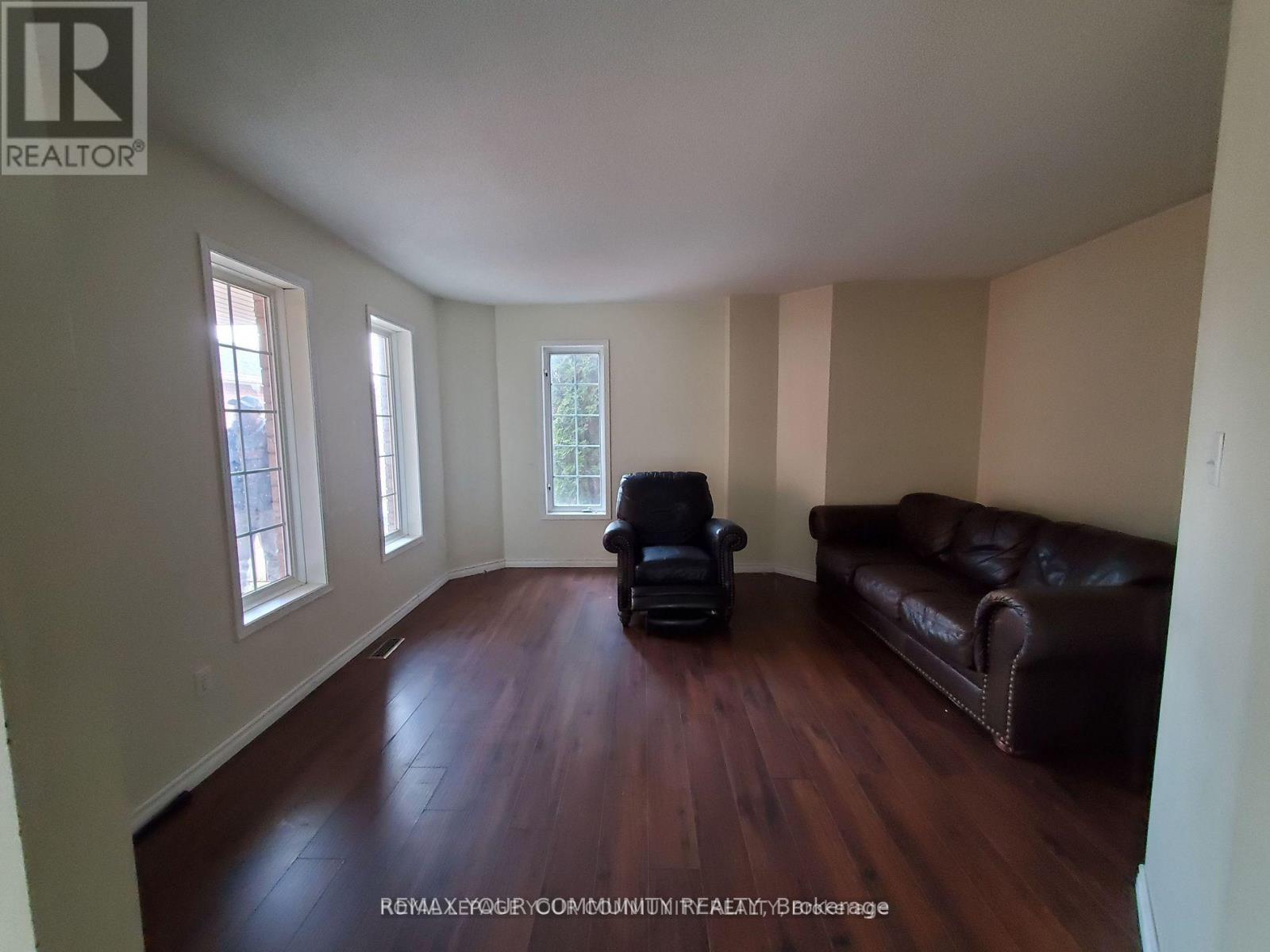 156 Loon Avenue, Barrie, Ontario  L4N 8X2 - Photo 5 - S12769146