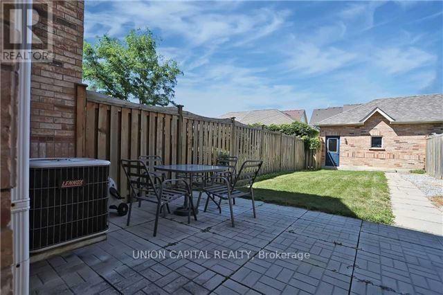 29 Queen's Plate Drive, Markham, Ontario  L6C 2A9 - Photo 50 - N12741204