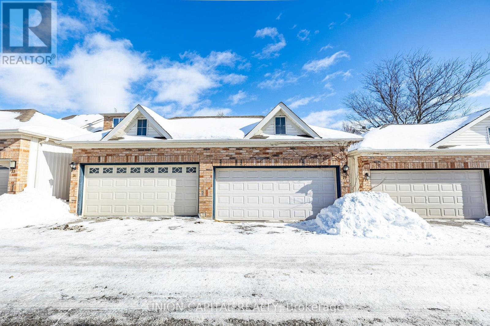 29 Queen's Plate Drive, Markham, Ontario  L6C 2A9 - Photo 49 - N12741204