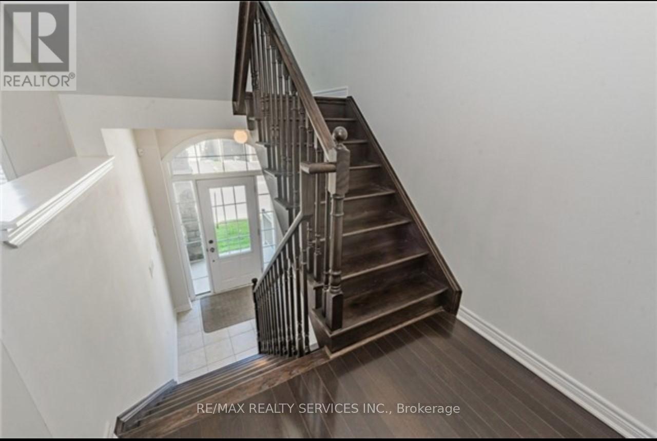 74 Aldersgate Drive, Brampton, Ontario  L7A 3Z9 - Photo 2 - W12769086