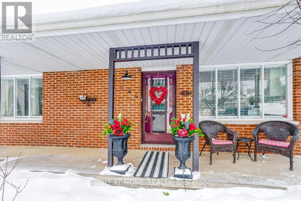 144 Canterbury Street, Ingersoll (Ingersoll - South), Ontario  N5C 1C8 - Photo 4 - X12769098