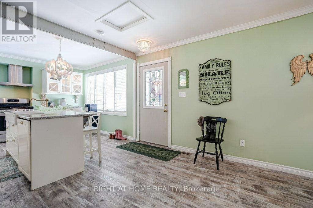 144 Canterbury Street, Ingersoll (Ingersoll - South), Ontario  N5C 1C8 - Photo 8 - X12769098