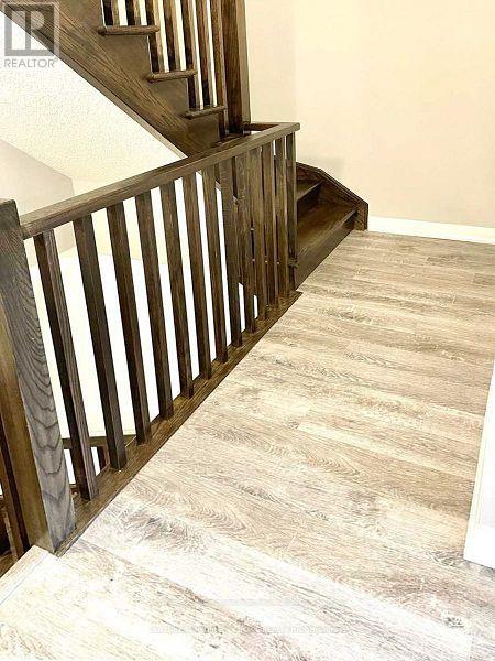 21 Aqua Lane, Hamilton, Ontario  L0R 1P0 - Photo 7 - X12769128