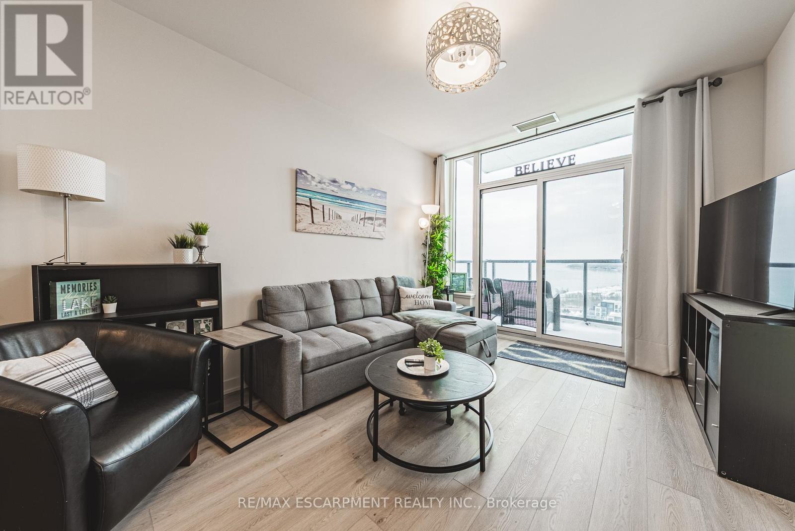 1710 - 385 Winston Road, Grimsby, Ontario  L3M 4E8 - Photo 13 - X12769136