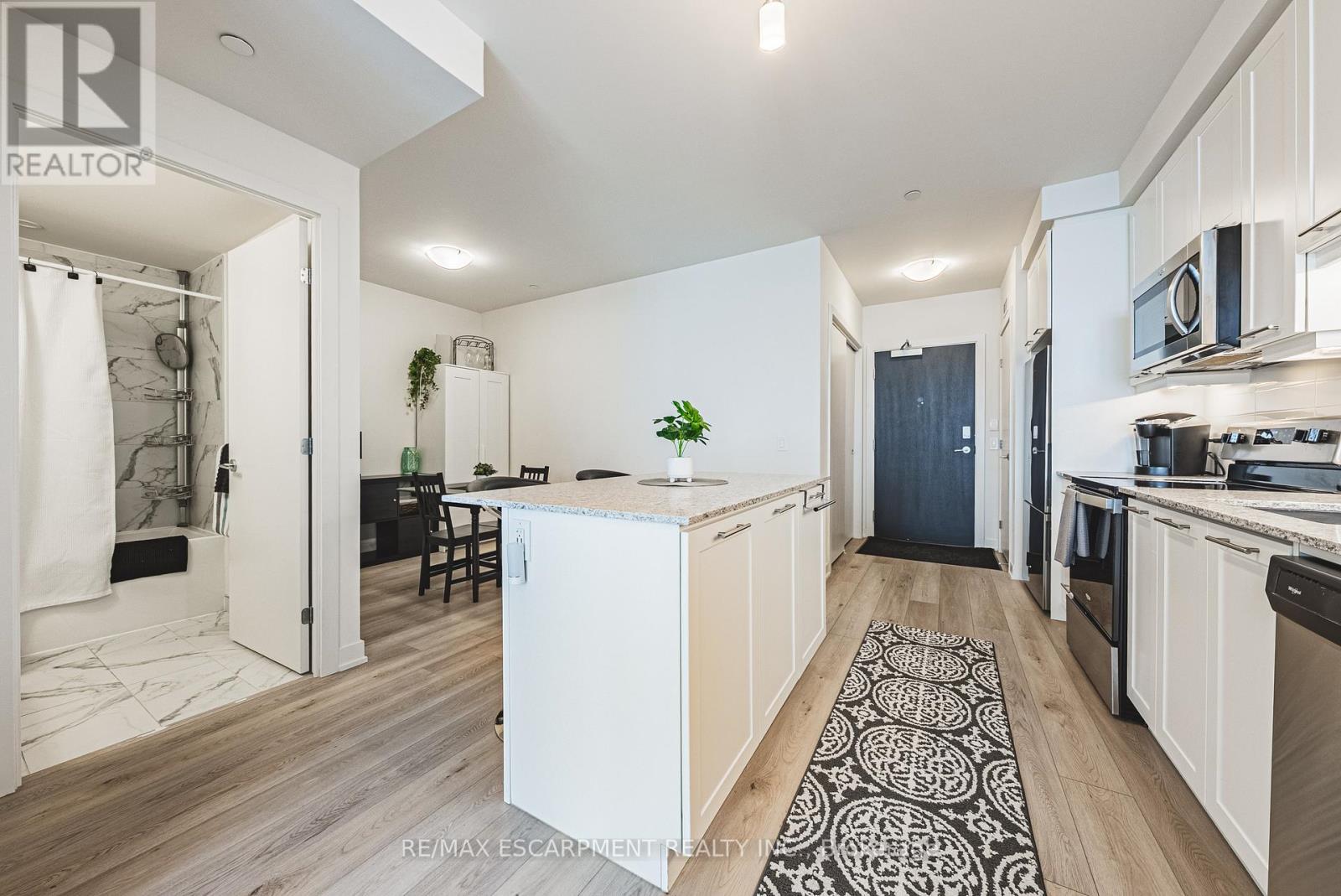 1710 - 385 Winston Road, Grimsby, Ontario  L3M 4E8 - Photo 7 - X12769136