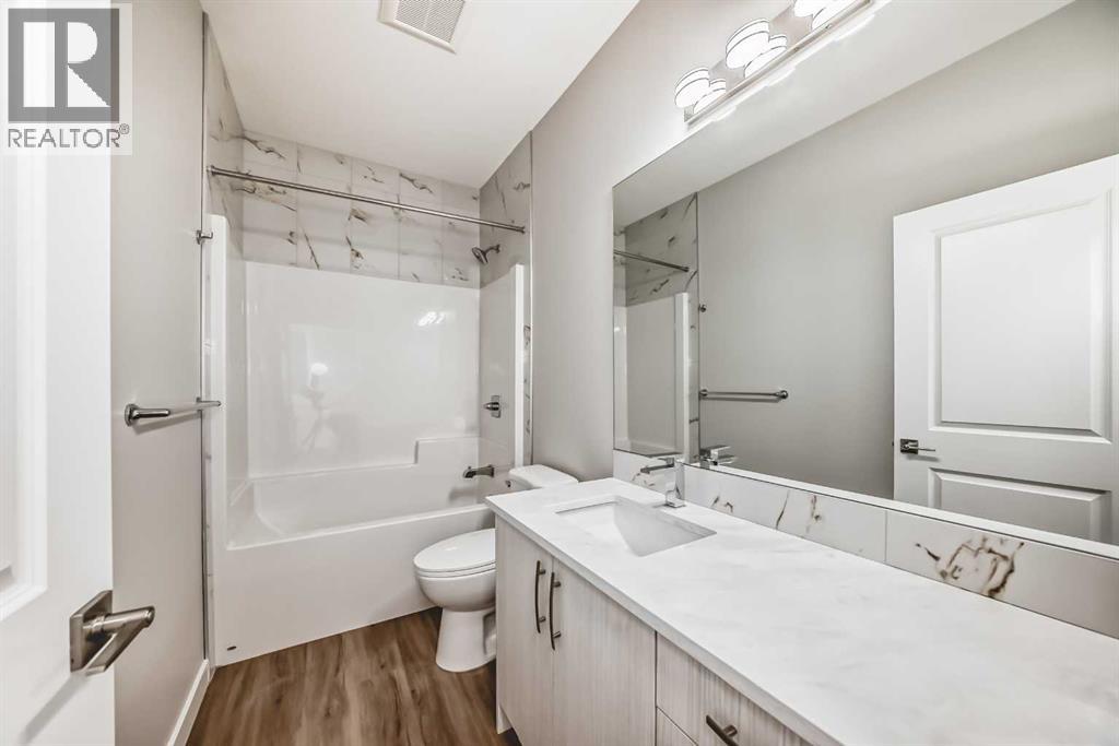 144 Belvedere Park Se, Calgary, Alberta  T2A 8A1 - Photo 39 - A2267272