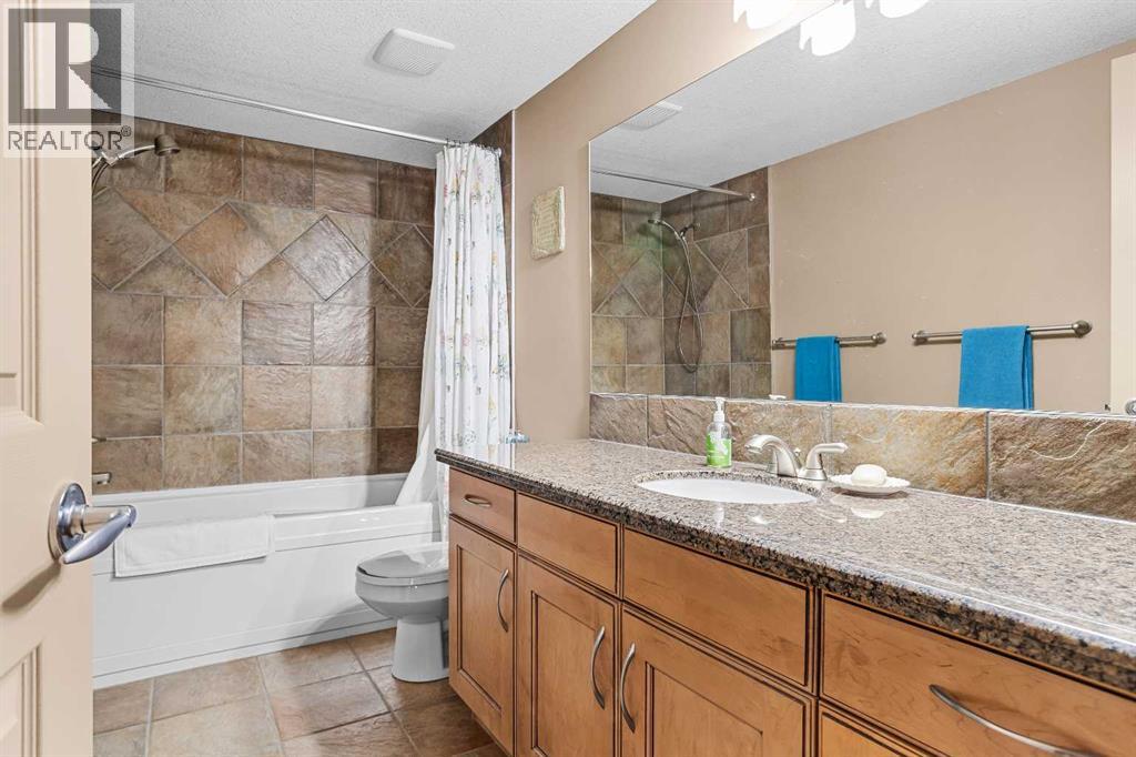 112, 150 Crosbow Place, Canmore, Alberta  T1W 3H5 - Photo 18 - A2272912