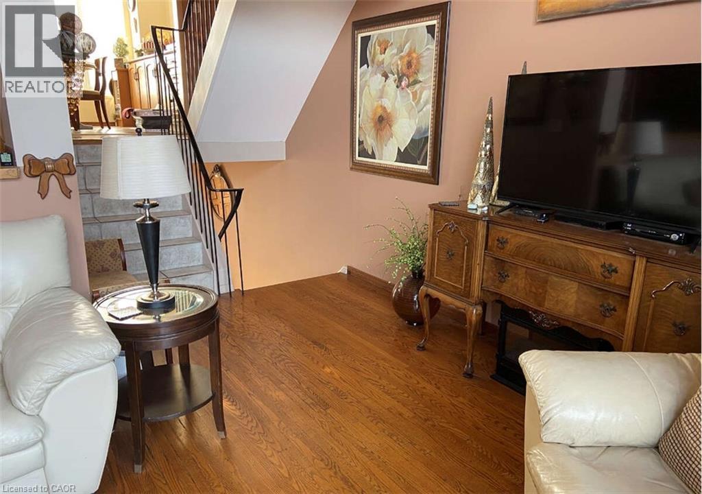 3395 Cliff Road N Unit# 38, Mississauga, Ontario  L5A 3M7 - Photo 10 - 40802124