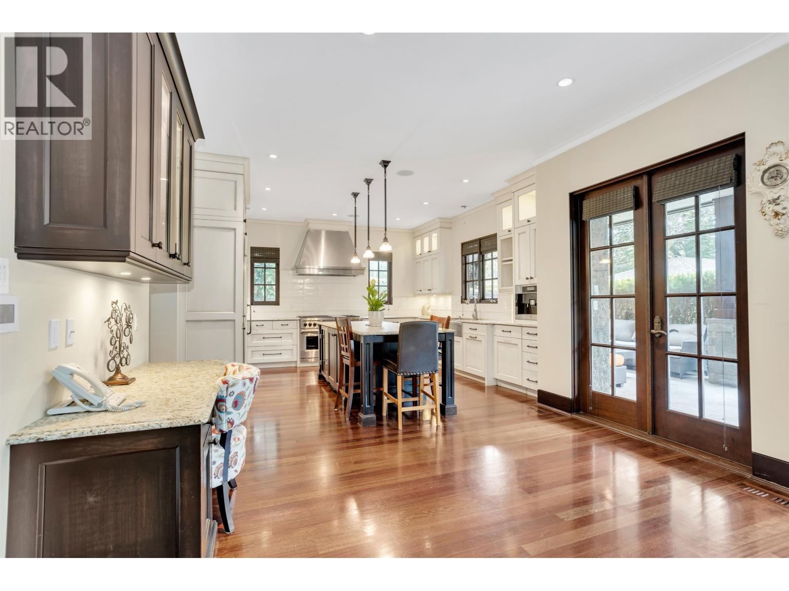 1807 ACADIA ROAD, Vancouver, British Columbia