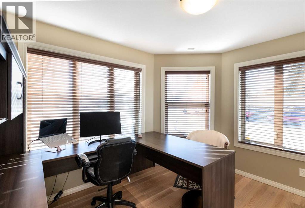 6371 Cedar Way, Innisfail, Alberta  T4G 0A4 - Photo 6 - A2284586