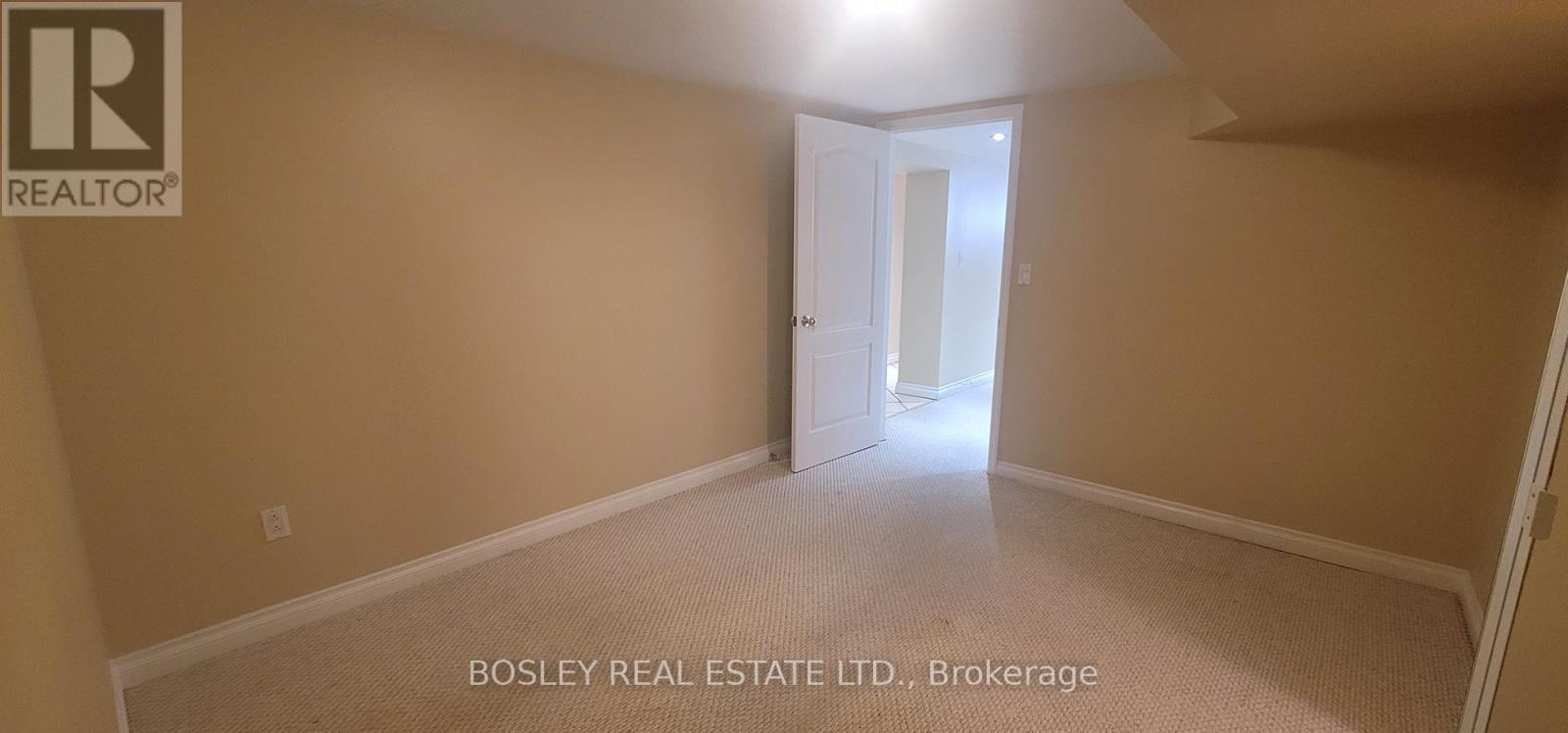 Bsmt - 6 Youngmill Drive, Toronto, Ontario  M4B 2W6 - Photo 17 - E12696736