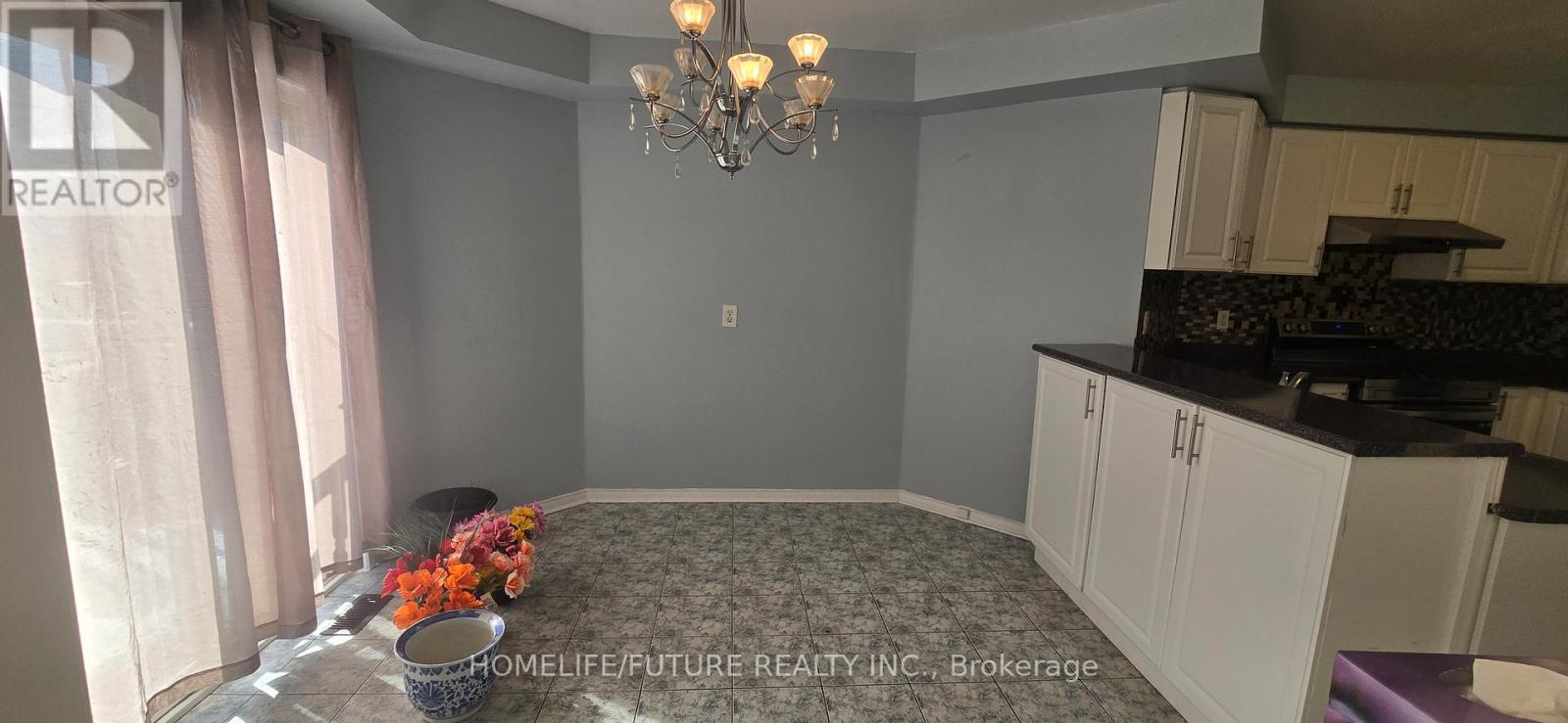 23 Booth Crescent, Ajax, Ontario  L1Z 1H6 - Photo 8 - E12768158