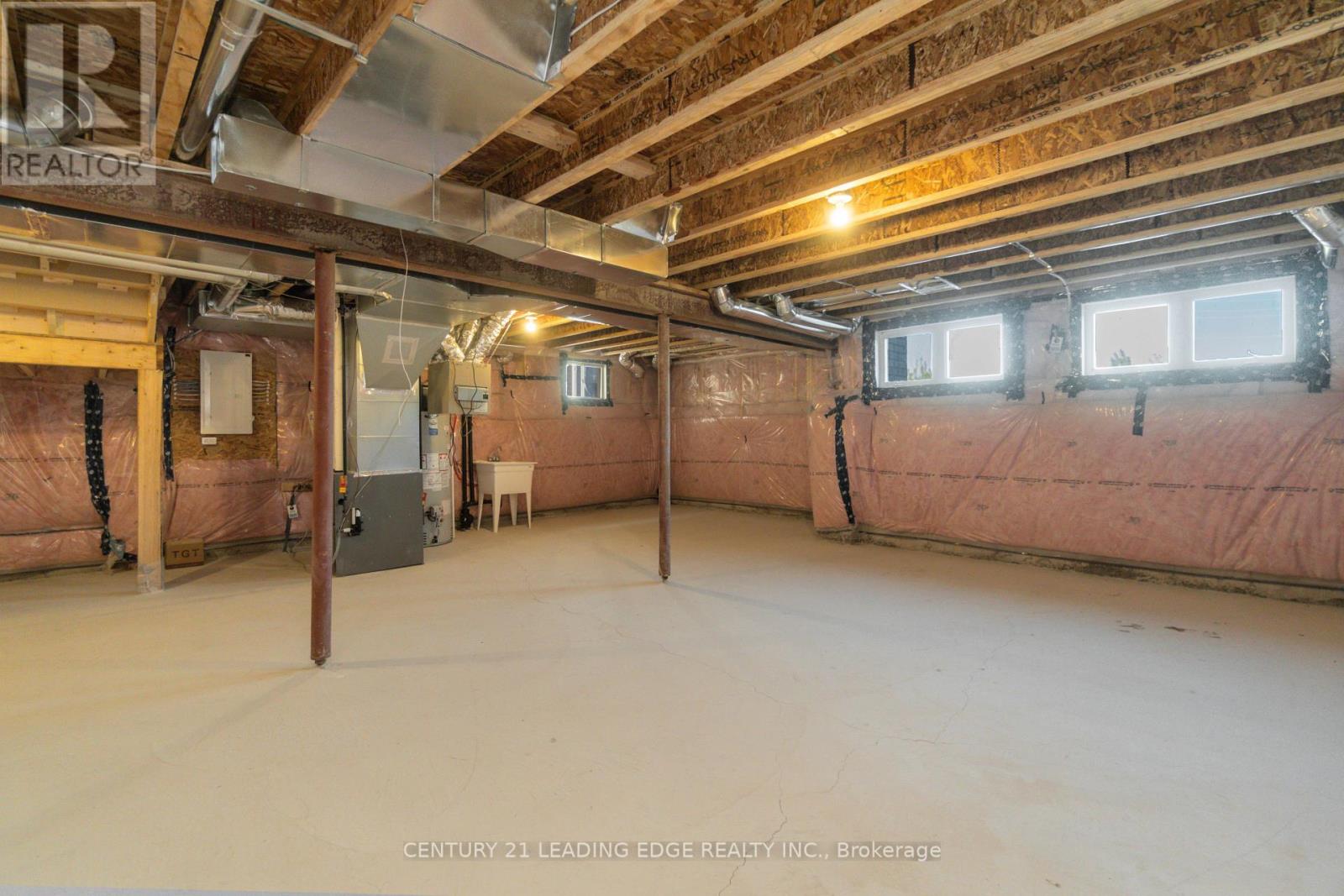 20 Aviron Crescent, Welland, Ontario  L3B 0M3 - Photo 42 - X12769126